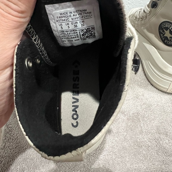 Converse Chuck Taylor All Star Leather Platform High Tops Women’s Size 5 - Picture 8 of 8